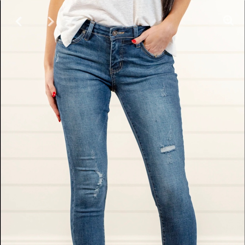 Unicorn Distressed KanCans with fringe tulip hem- 7/27
